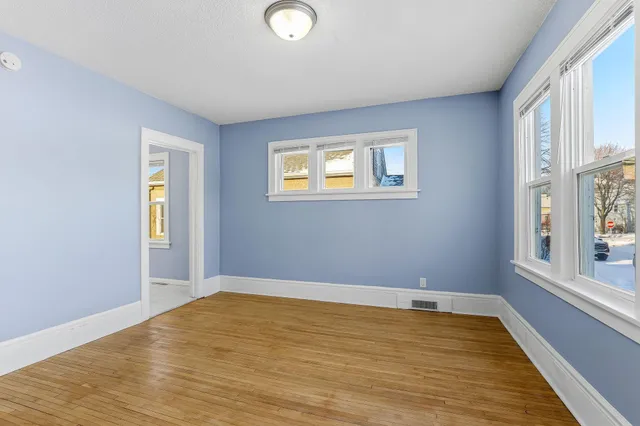 $309,900 | 892 Cook Avenue, St. Paul, MN 55106