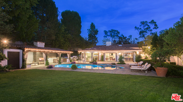 12096 Summit Circle Beverly Hills, CA 90210 - Photo 17 of 30