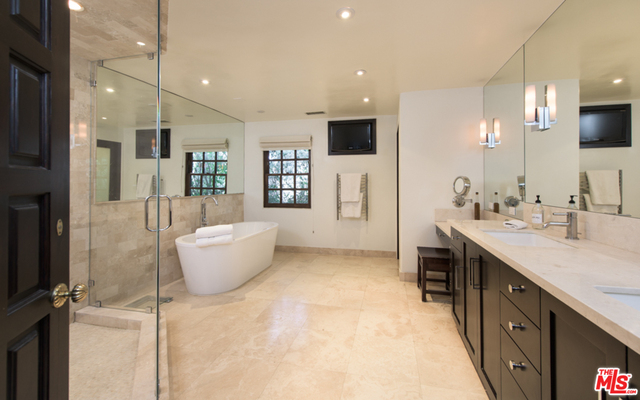 12096 Summit Circle Beverly Hills, CA 90210 - Photo 21 of 30