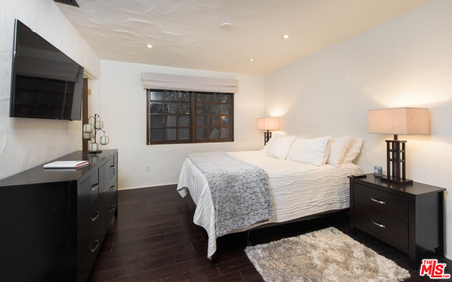 12096 Summit Circle Beverly Hills, CA 90210 - Photo 26 of 30