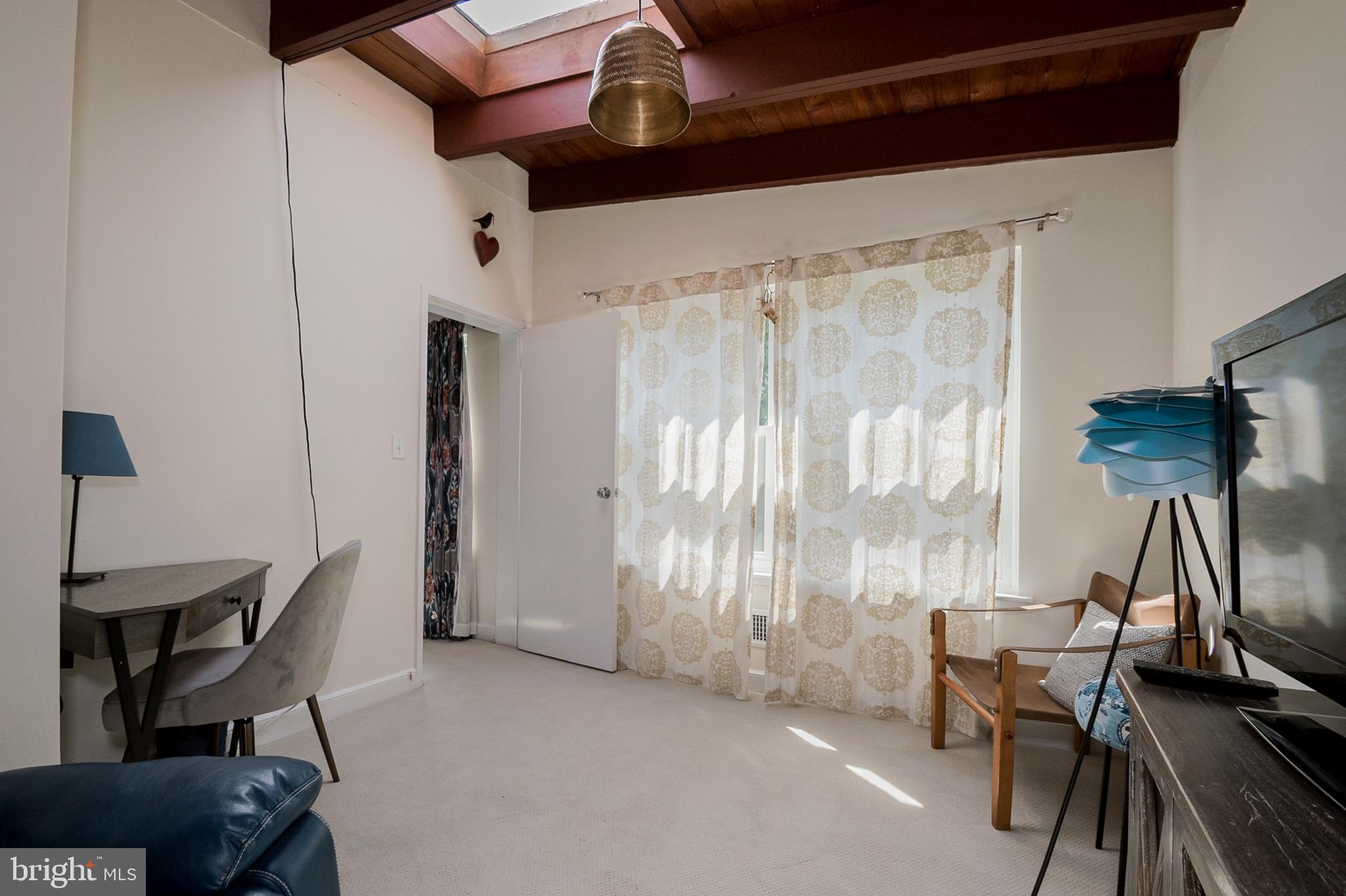 261 Dallam Road Newark, DE 19711 - Photo 28 of 48 Lots of natural light