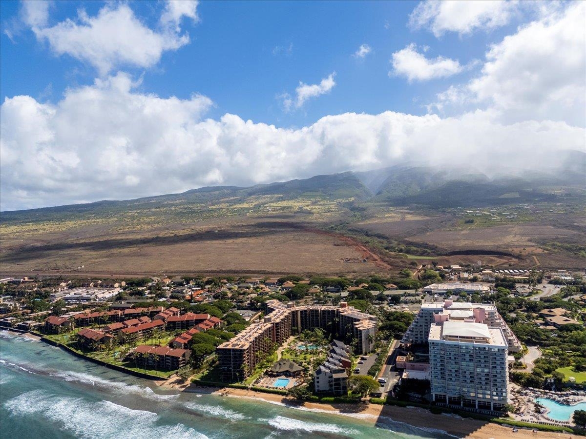 3445 Lower Honoapiilani Road, Unit 502 Lahaina, HI 96761 - Photo 50 of 50 an aerial view of a city