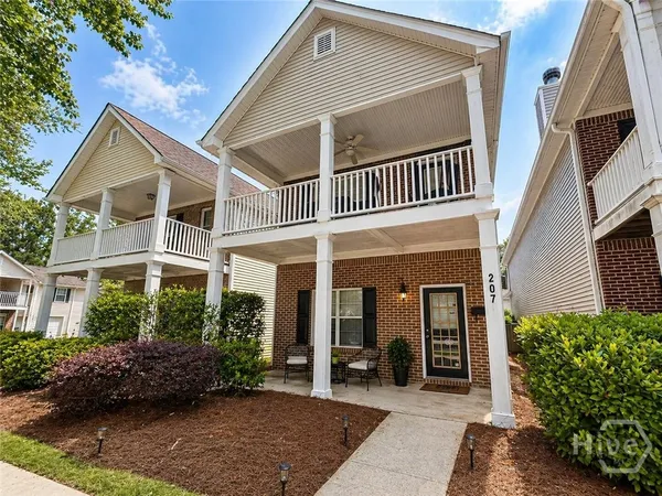 $2,100 | 207 Wiltshire Drive, Athens, GA 30605