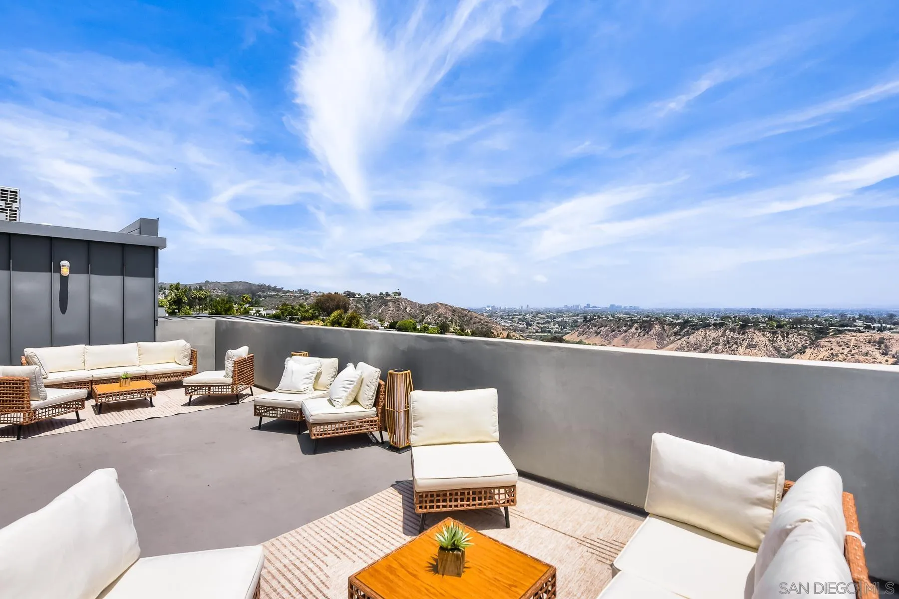 5725 Soledad Mountain Road La Jolla, CA 92037 - Photo 25 of 55