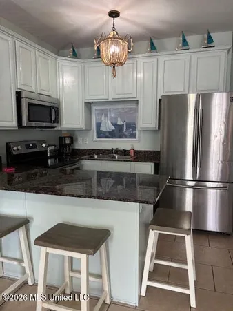 $2,100 | 1205 Century Oaks Drive, Unit C, Gulfport, MS 39507