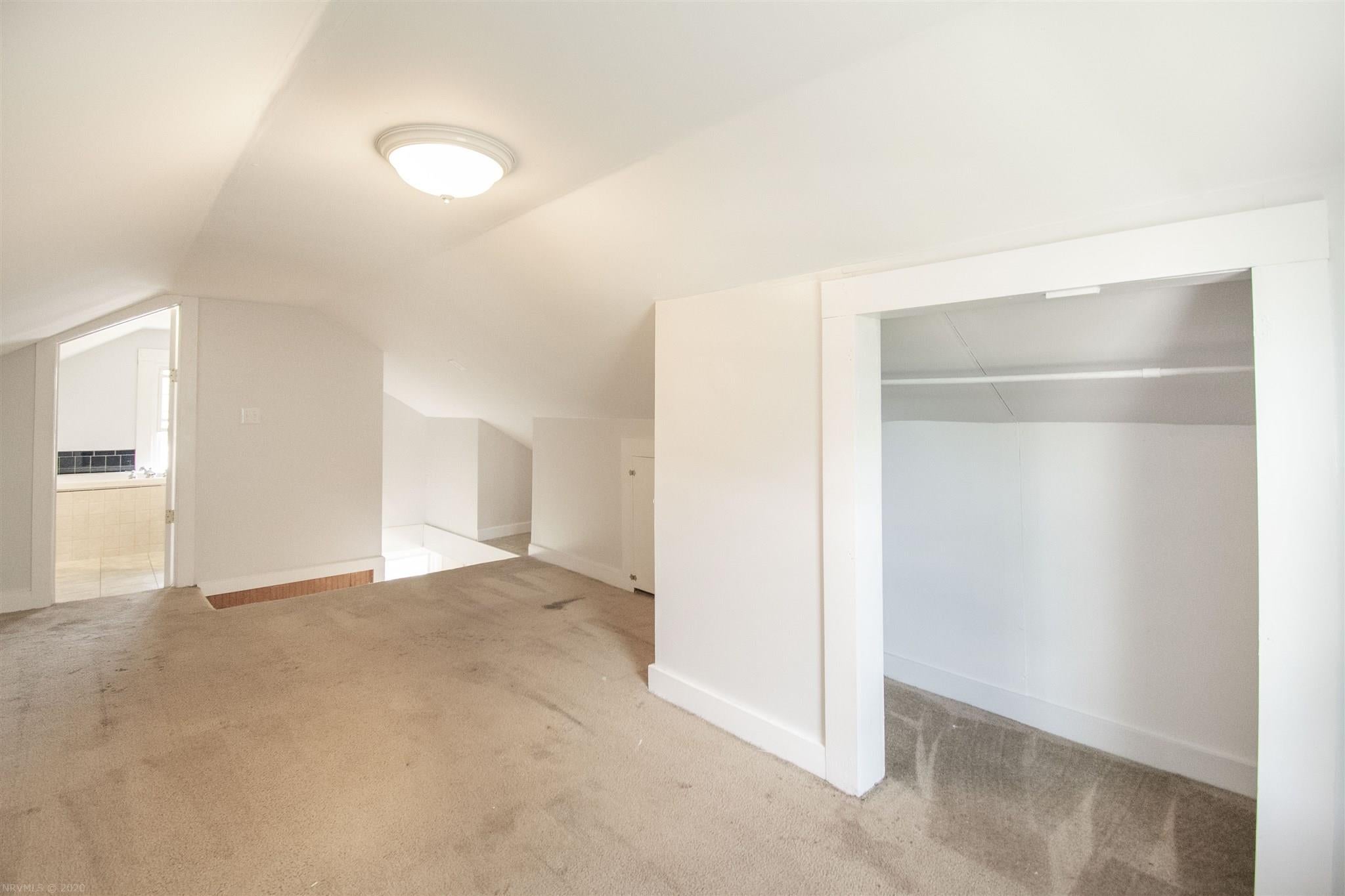 7540 Ridge Road Radford, VA 24141 - Photo 21 of 25 Gallery Image 21