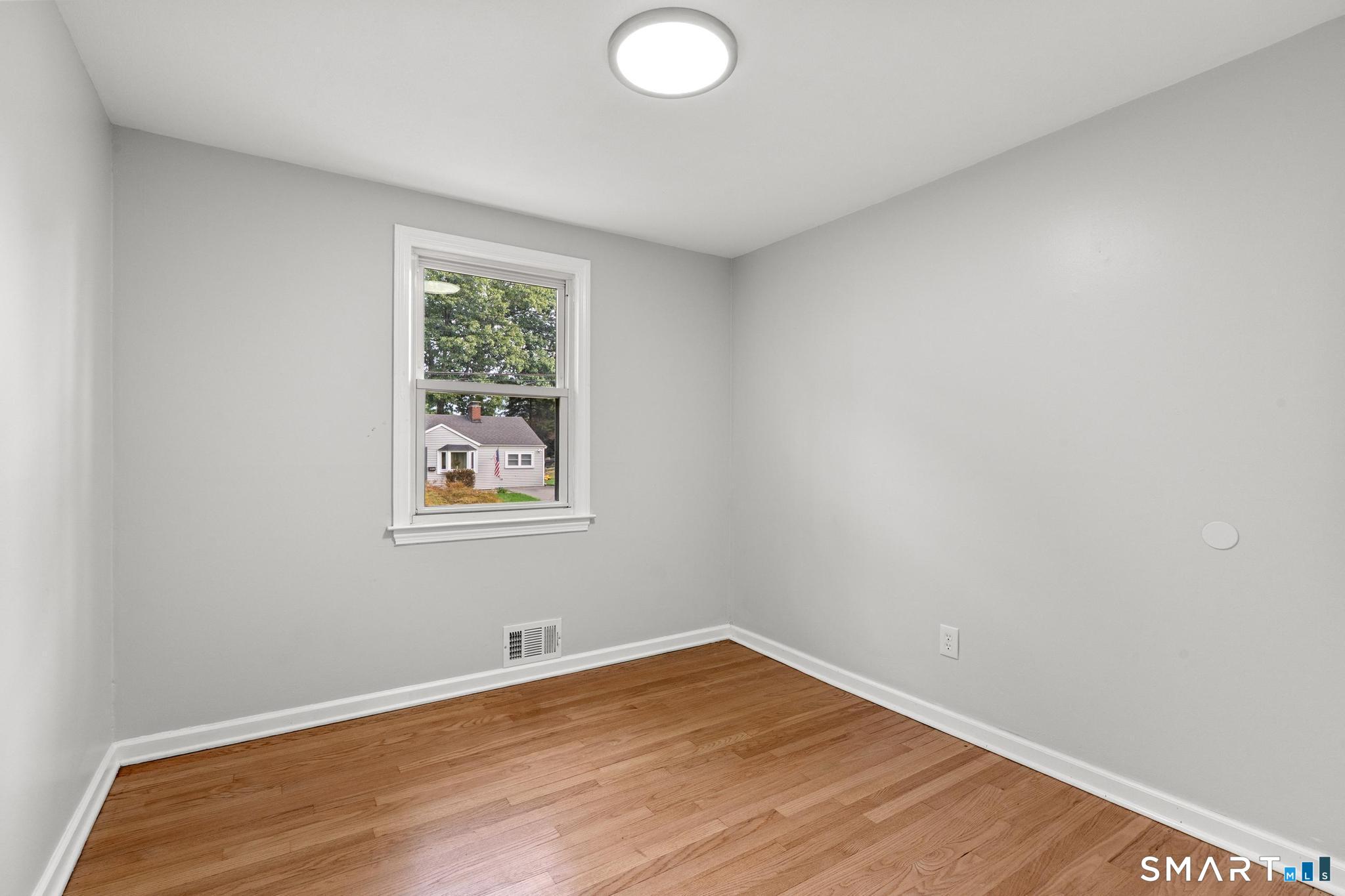 173 Timber Trail Wethersfield, CT 06109 - Photo 25 of 39 Gallery Image 25