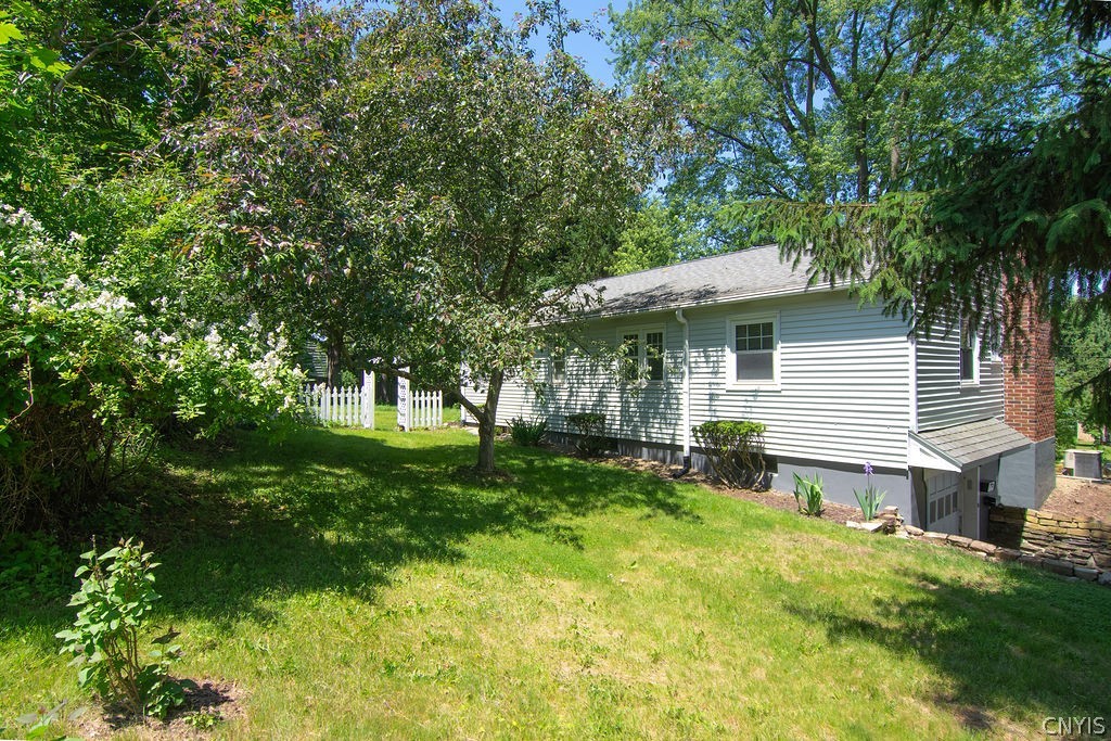 115 Huntington Road Onondaga, NY 13219 - Photo 31 of 33