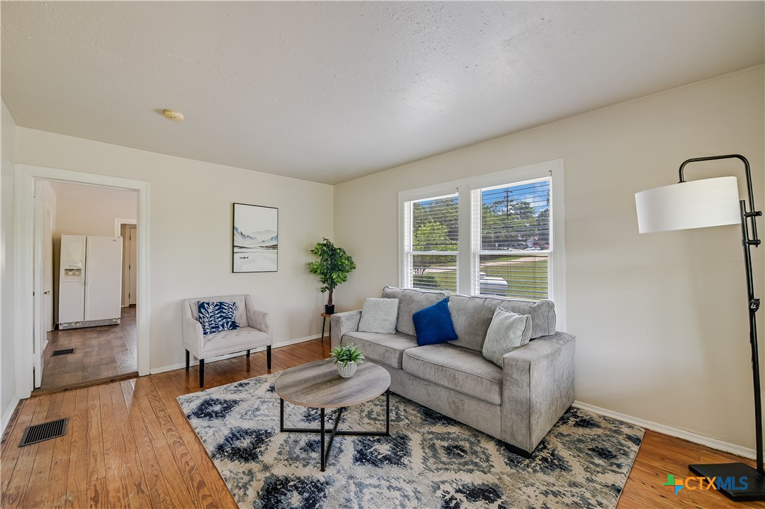 600 County Road 152 Georgetown, TX 78626 - Photo 7 of 24 a living room with furniture and a window