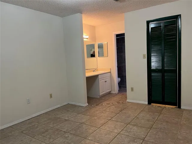 $2,450 | 3222 Hammersmith Road, Orlando, FL 32818