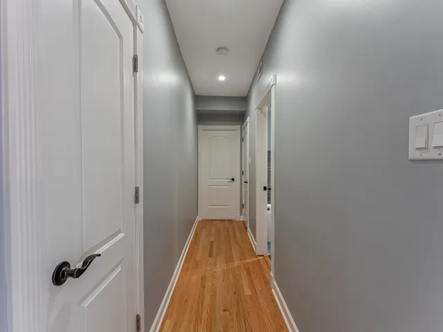 $215,000 | 5717 North Kimball Avenue, Unit 2N, Chicago, IL 60659