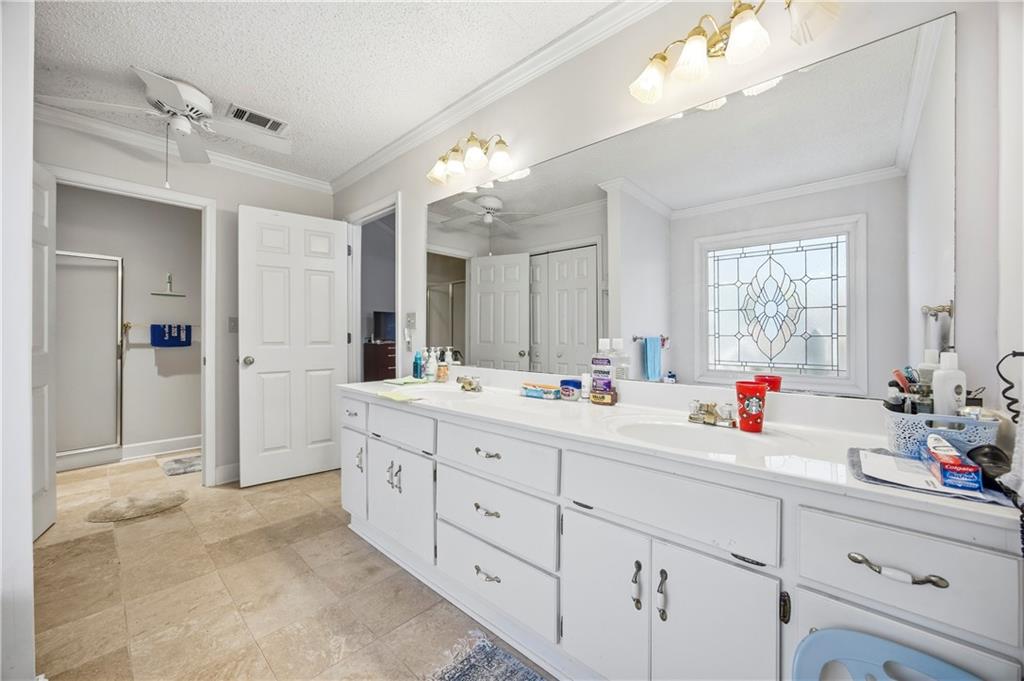 297 Allen Court Southwest Lilburn, GA 30047 - Photo 13 of 42