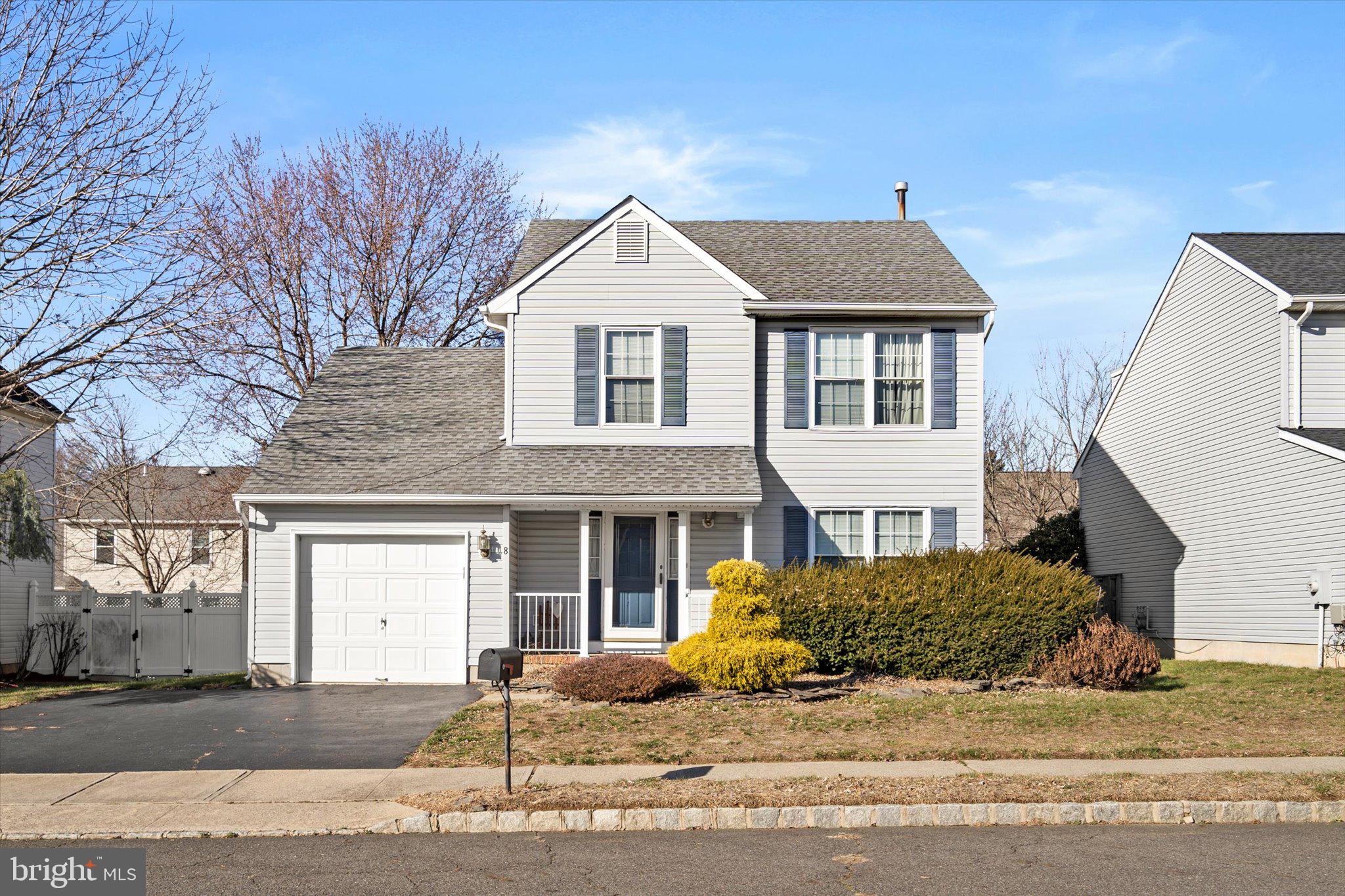 8 Sunflower Lane Hamilton, NJ 08620 - Photo 3 of 49