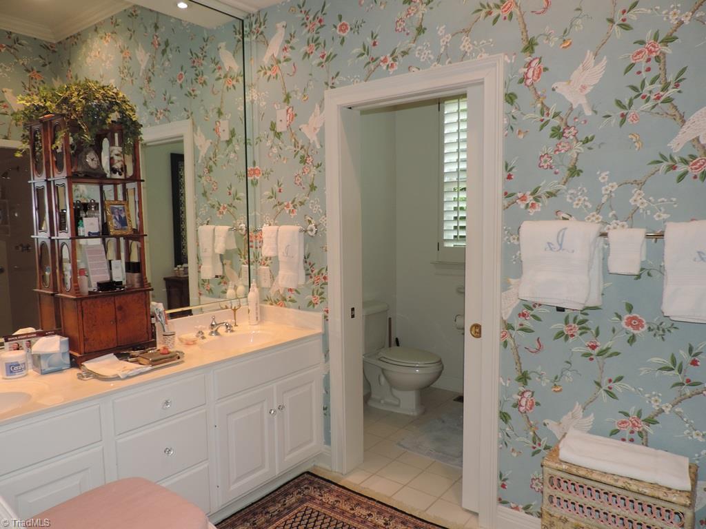 1305 Robinhood Road High Point, NC 27262 - Photo 21 of 30 Master Bath