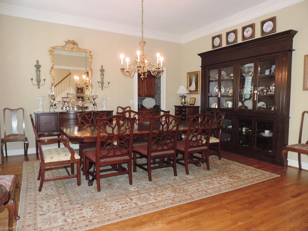 1305 Robinhood Road High Point, NC 27262 - Photo 7 of 30 Dining Room with Built-in