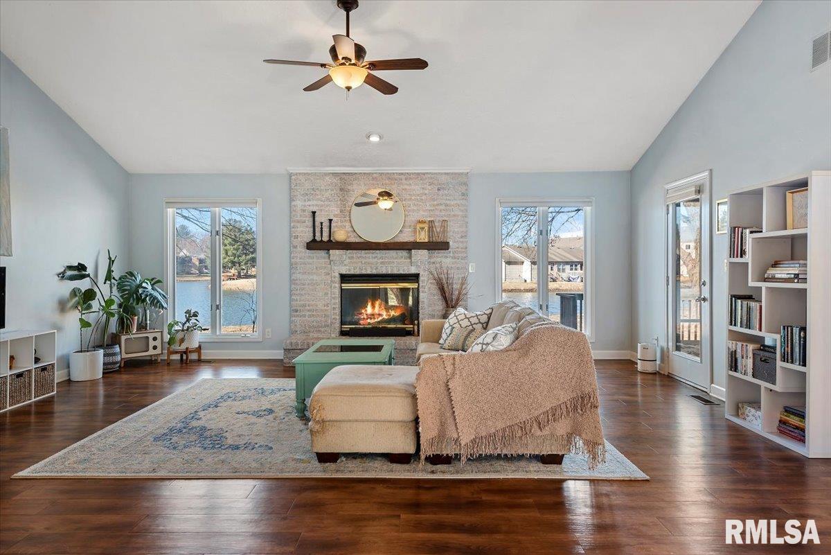 5349 North Cotton Hill Road Springfield, IL 62703 - Photo 4 of 43