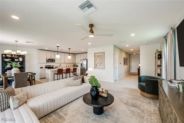 $364,990 | 237 Moonlit Lk Trail, Lehigh Acres, FL 33974