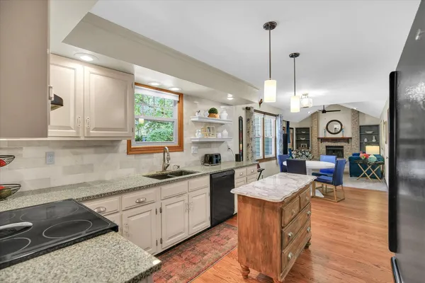 $493,000 | 2208 O O Donnell Drive, Champaign, IL 61821
