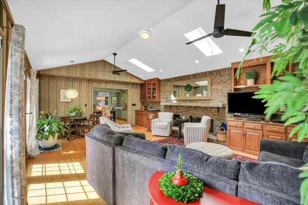 $493,000 | 2208 O O Donnell Drive, Champaign, IL 61821