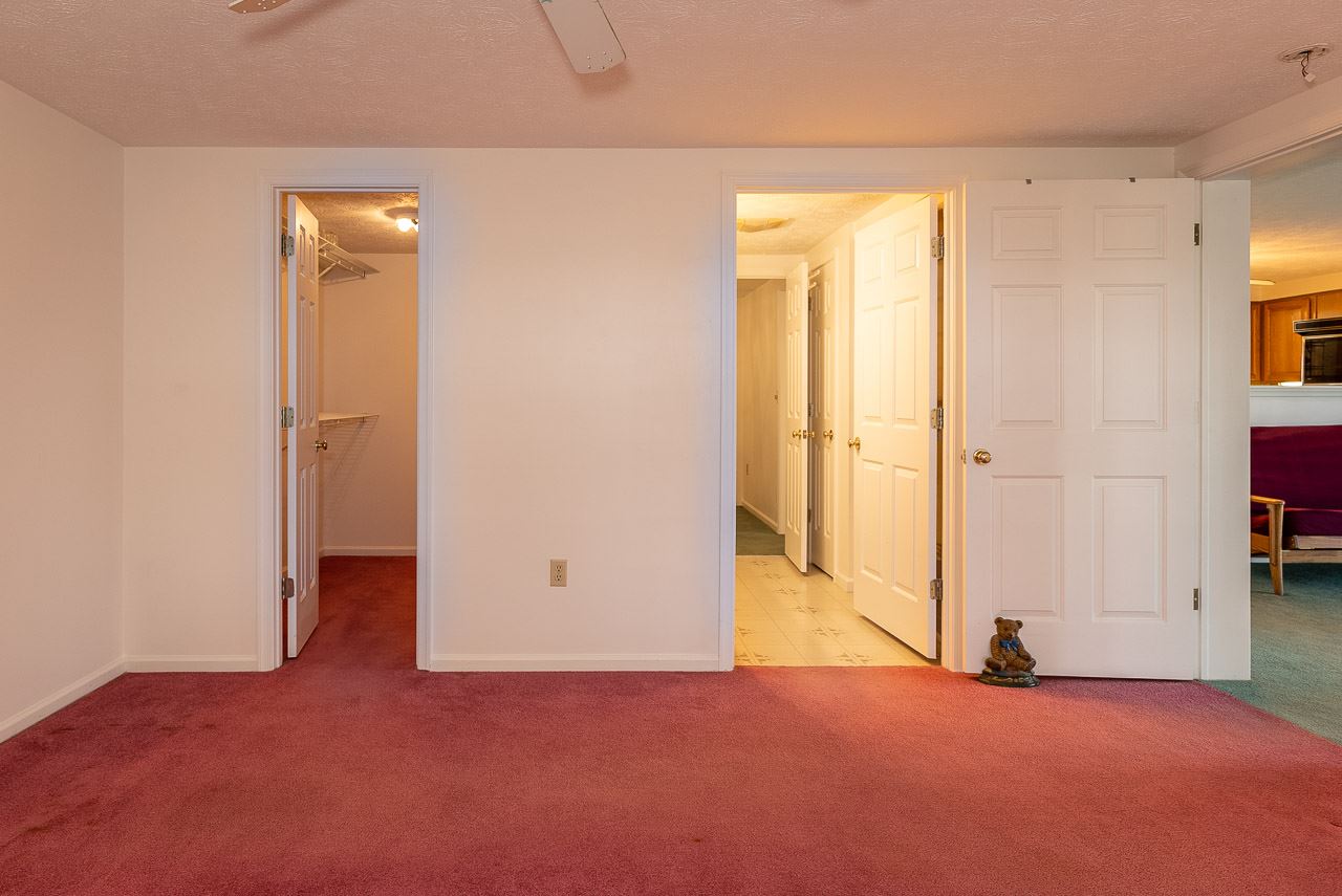 3663 Spring Hill Road Staunton, VA 24401 - Photo 31 of 50 an empty room with closet and mirror