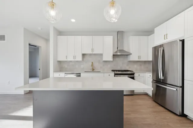 $6,932 | 4917 Eden Avenue, Unit 402, Edina, MN 55424