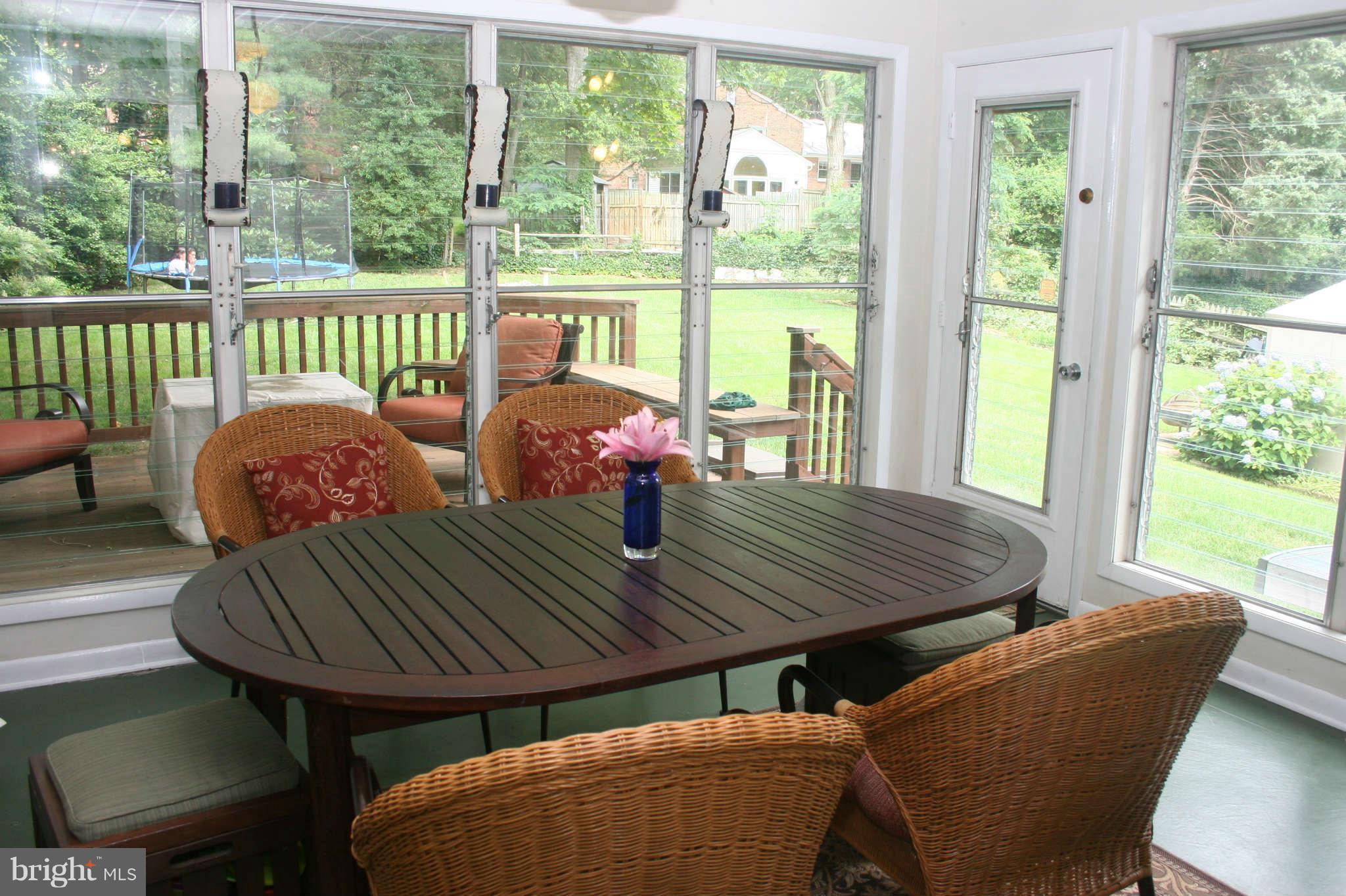 7609 Range Road Alexandria, VA 22306 - Photo 17 of 30 Fabulous Florida Room