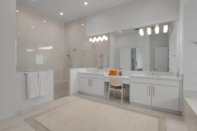 $4,400,000 | 7480 Northwest 26th Way, Boca Raton, FL 33496