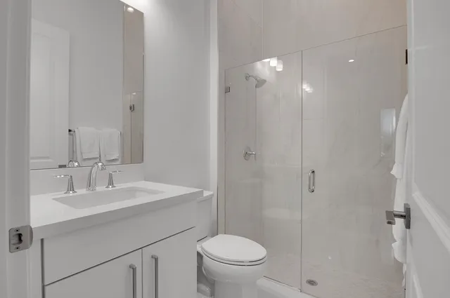 $4,400,000 | 7480 Northwest 26th Way, Boca Raton, FL 33496