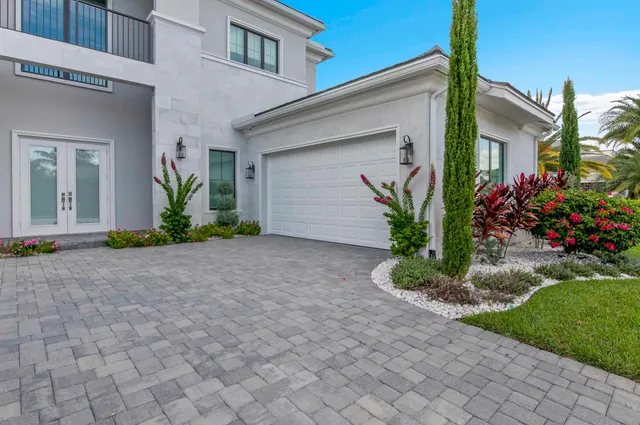 $4,400,000 | 7480 Northwest 26th Way, Boca Raton, FL 33496