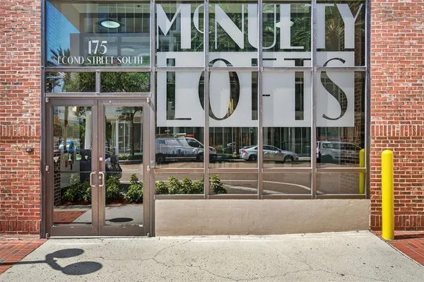 $3,600 | 175 2nd Street South, Unit 802, St. Petersburg, FL 33701