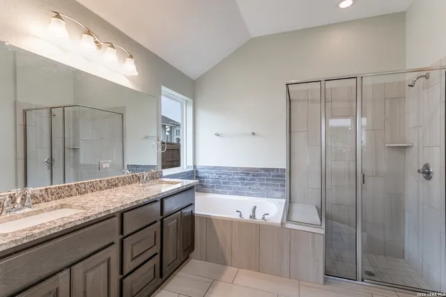 $460,000 | 6506 Crockett Cove, Schertz, TX 78108