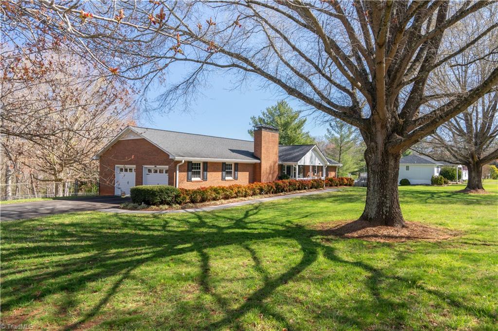 1075 Tuttle Road Rural Hall, NC 27045 - Photo 4 of 47