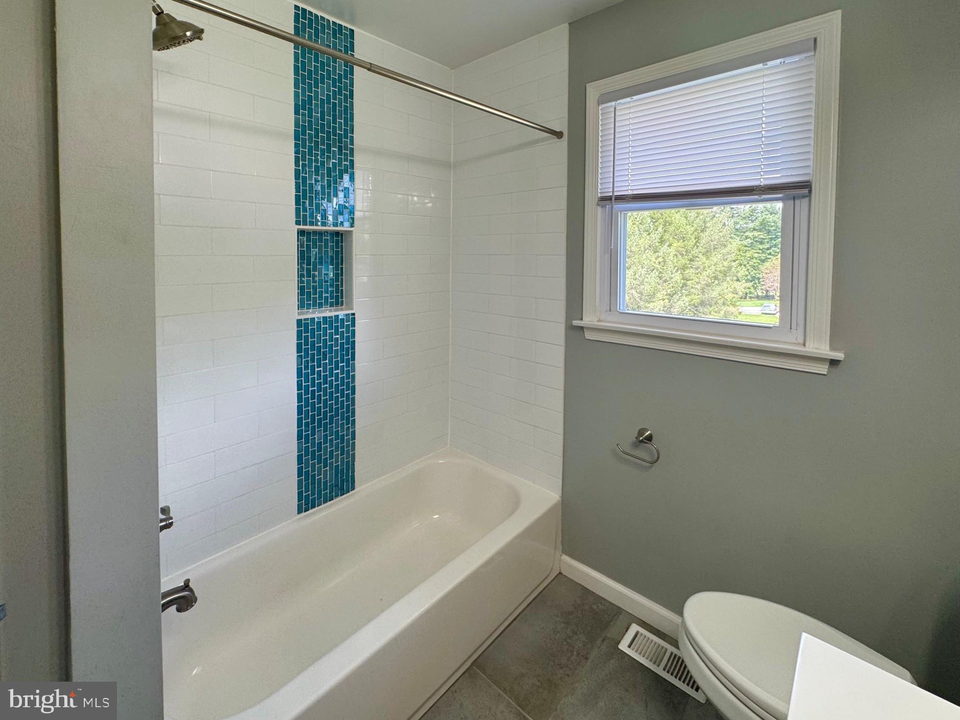 3827 Salem Bottom Road Westminster, MD 21157 - Photo 28 of 44 Stunning tile detail