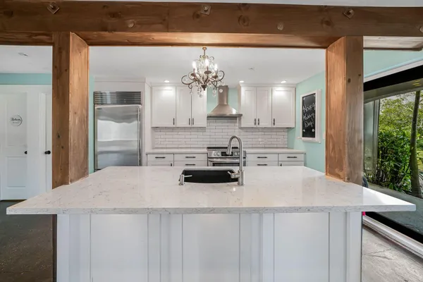 $1,495,000 | 512 Southwest St Lucie Crescent, Stuart, FL 34994