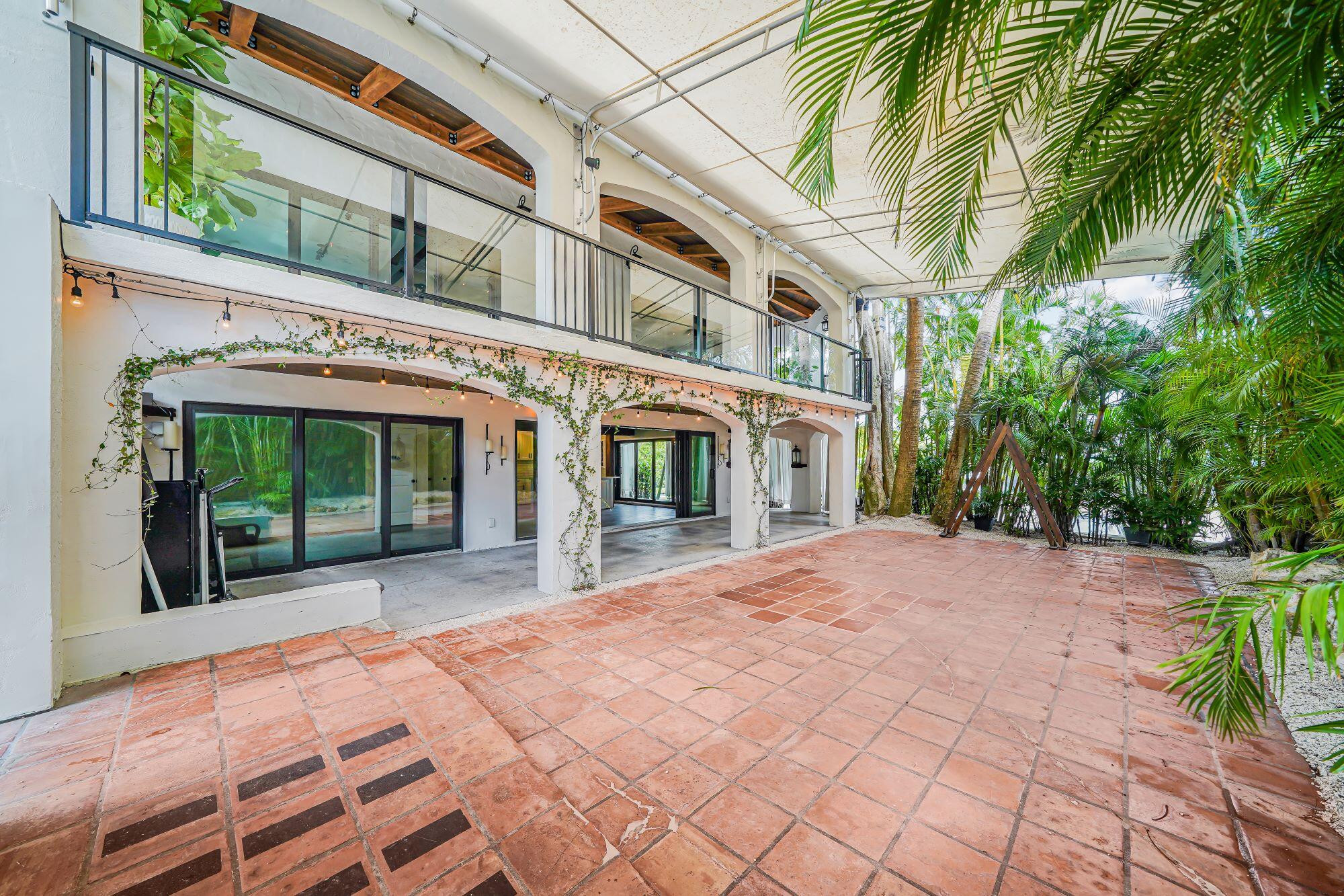 512 Southwest St Lucie Crescent Stuart, FL 34994 - Photo 5 of 13 DSC05384