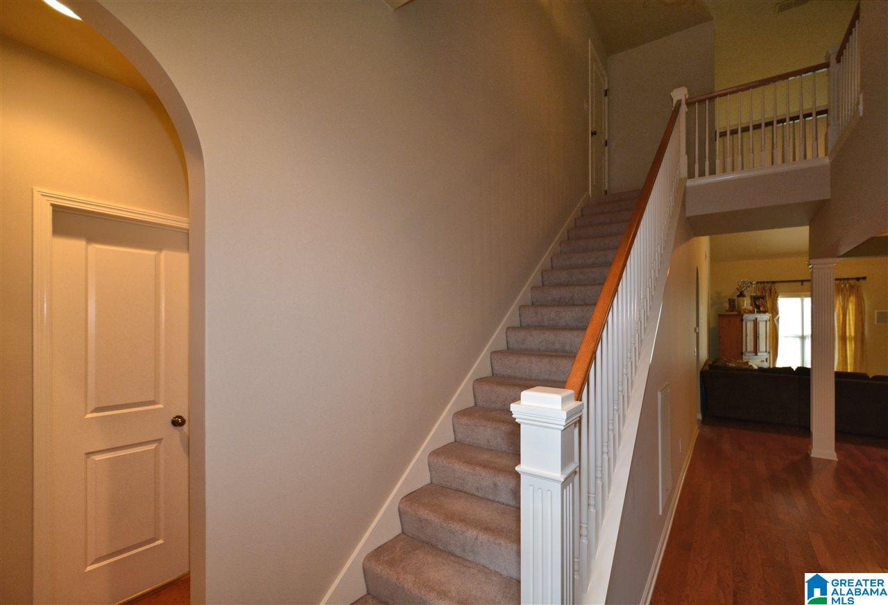 3060 Valley Ridge Road Hoover, AL 35242 - Photo 4 of 41 Gallery Image 4
