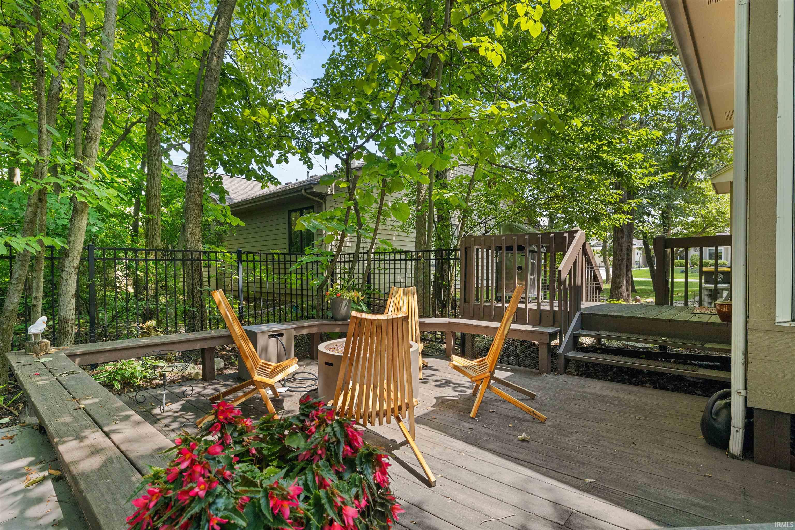 1634 Spring Cress Road Fort Wayne, IN 46814 - Photo 7 of 33