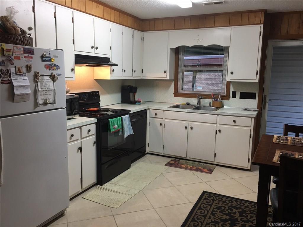 478 Palmer Road Lexington, NC 27292 - Photo 5 of 17 Gallery Image 5