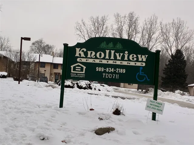 $807 | 512 West High Street, Ovid, MI 48866