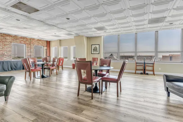 $215,000 | 109 North Main Street, Unit 1212, Memphis, TN 38103