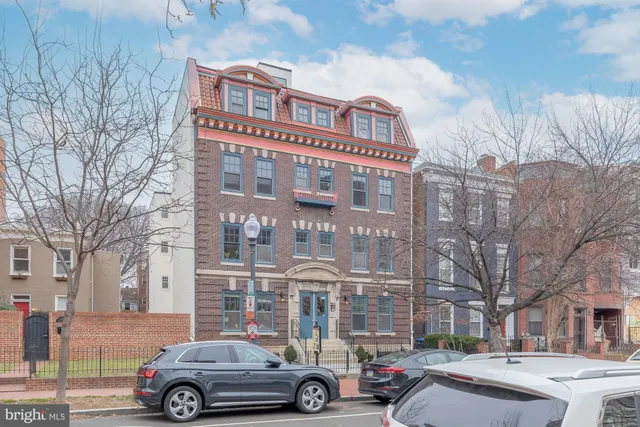 $750,000 | 425 M Street Northwest, Unit J, Washington, DC 20001