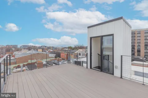 $750,000 | 425 M Street Northwest, Unit J, Washington, DC 20001