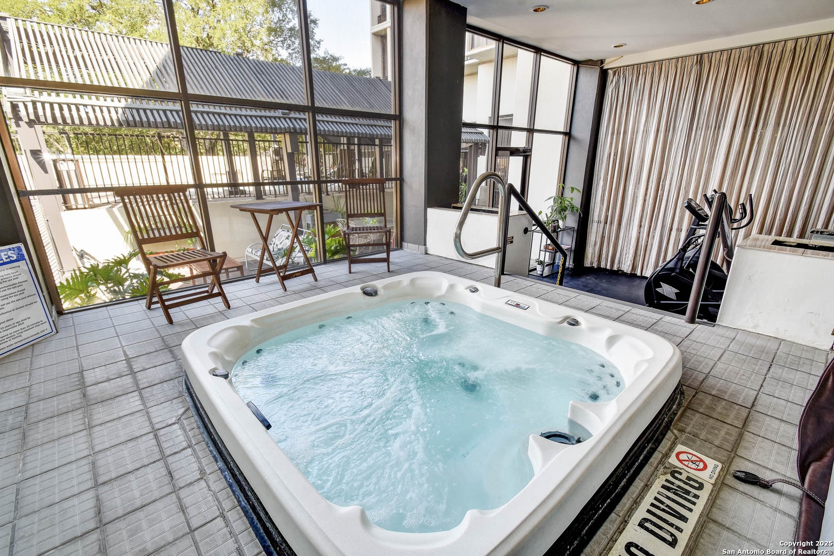 7701 Wurzbach Road, Unit 405 San Antonio, TX 78229 - Photo 31 of 42