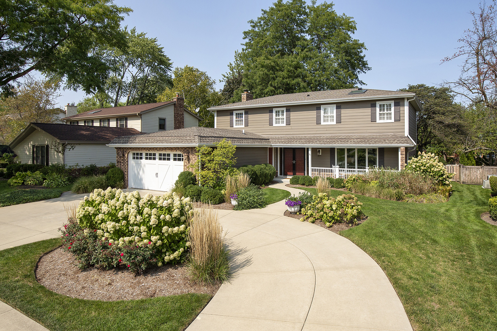 2440 Asbury Road Northbrook, IL 60062 - Photo 2 of 27