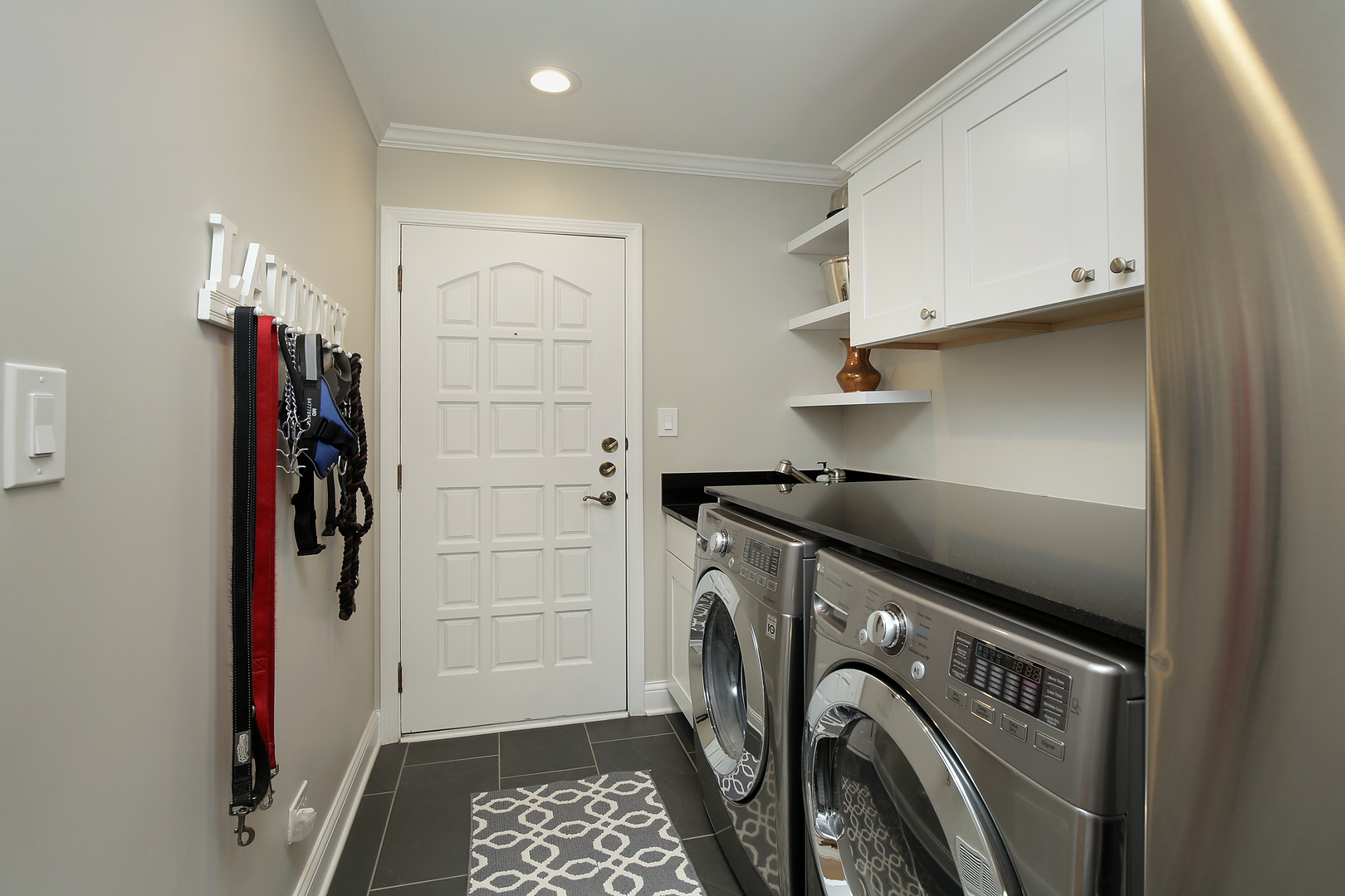 2440 Asbury Road Northbrook, IL 60062 - Photo 12 of 27