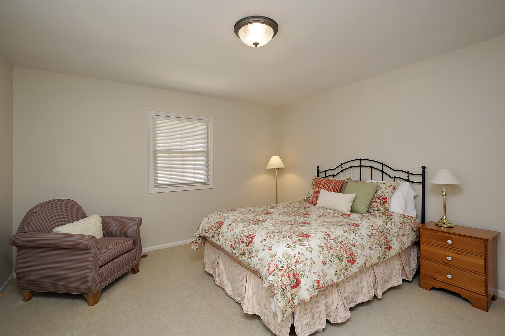 2440 Asbury Road Northbrook, IL 60062 - Photo 16 of 27