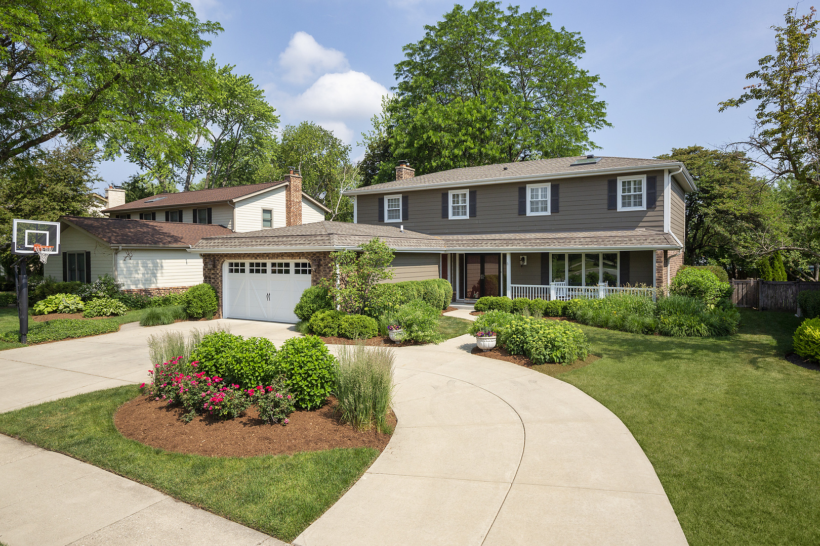 2440 Asbury Road Northbrook, IL 60062 - Photo 3 of 27