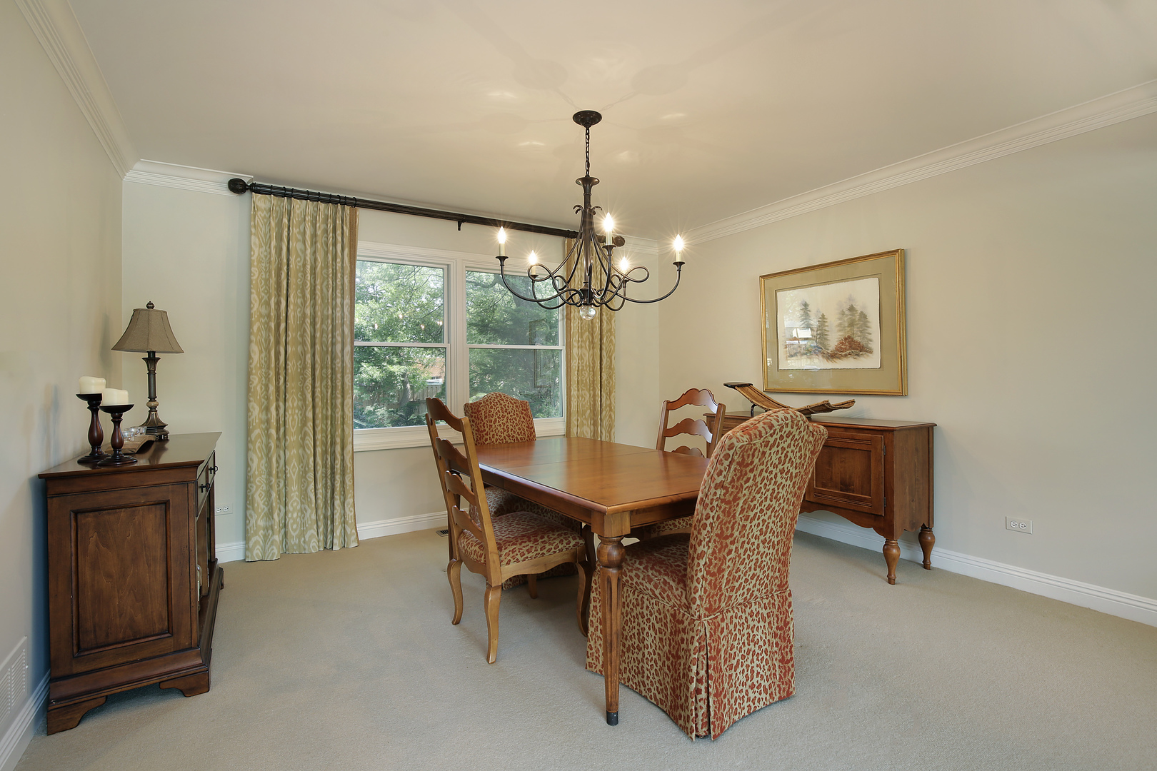 2440 Asbury Road Northbrook, IL 60062 - Photo 6 of 27