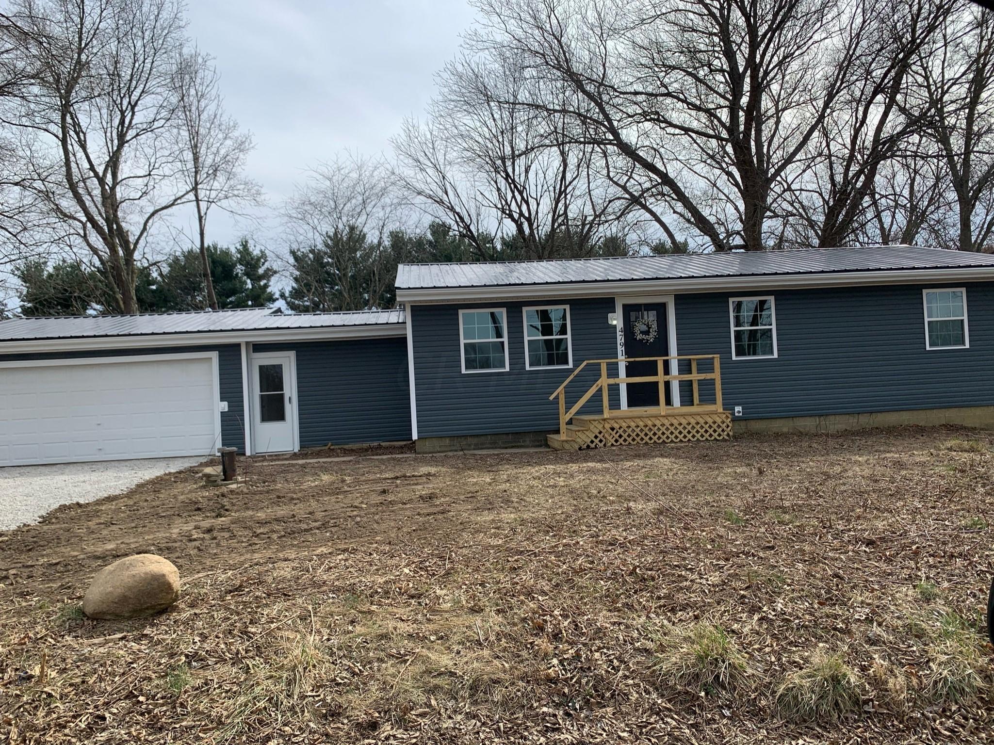 4791 Ireland Road Northeast Lancaster, OH 43130 - Photo 2 of 21 Gallery Image 2