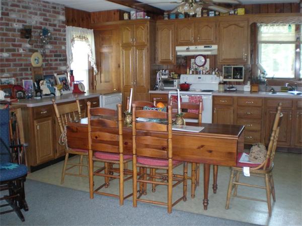 117 Ledgestone Road Douglas, MA 01516 - Photo 8 of 24